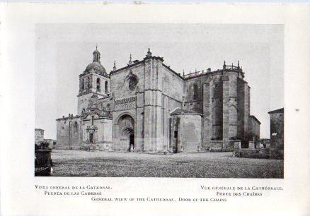 LAMINA V49611: Ciudad Rodrigo. Vista general de la Catedral puerta de Las Cadenas