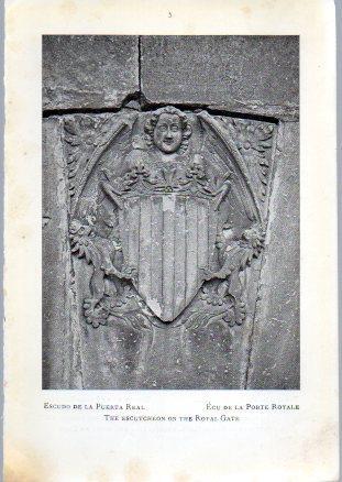 LAMINA V49584: Monasterio de Poblet. Escudo de la Puerta Real