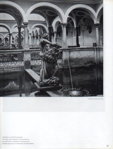 LAMINA V50165: Austria. Estanque de peces en Monasterio de Kremsmunster