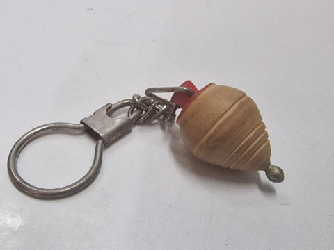 Llavero: Peonza de madera