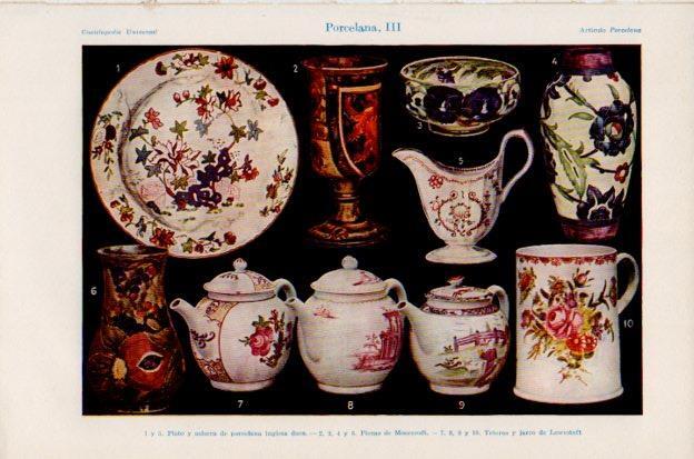 LAMINA V50926: Salseras, teteras y jarro de porcelana
