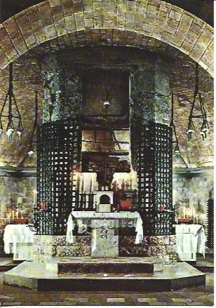 POSTAL A7015: Tumba de San Francisco de Asis