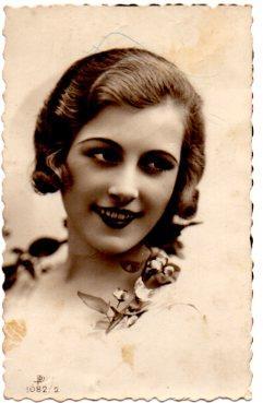 POSTAL PV13443: Cara de mujer