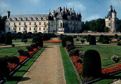 POSTAL PV13421: Le Chateau et la Tour des Marques, Chenonceax