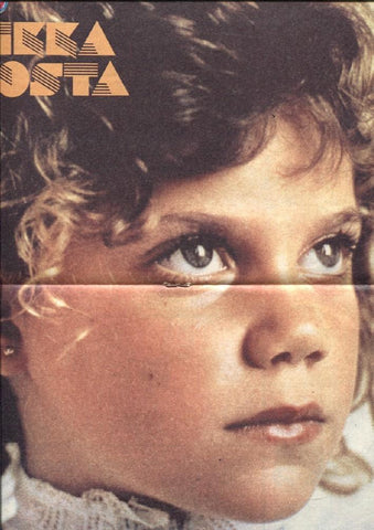 Lily numero 1061: Poster central de Nikka Costa