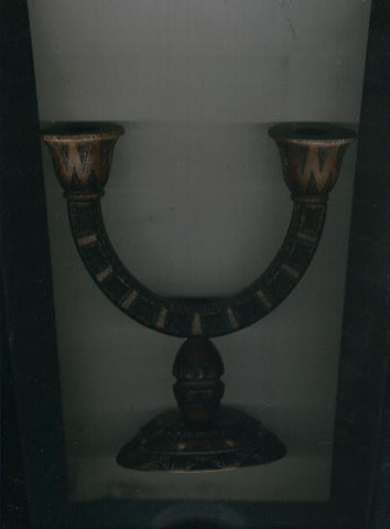 Candelabro madera tallada y pirograbada
