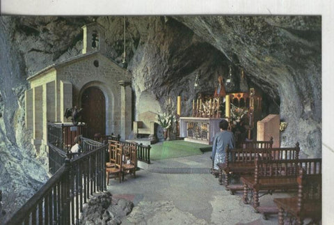 Postal: Covadonga  La Gruta