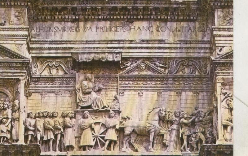 Postal 4232 : Arte Renacimiento: Detalle Arco Triunfal en Napoles