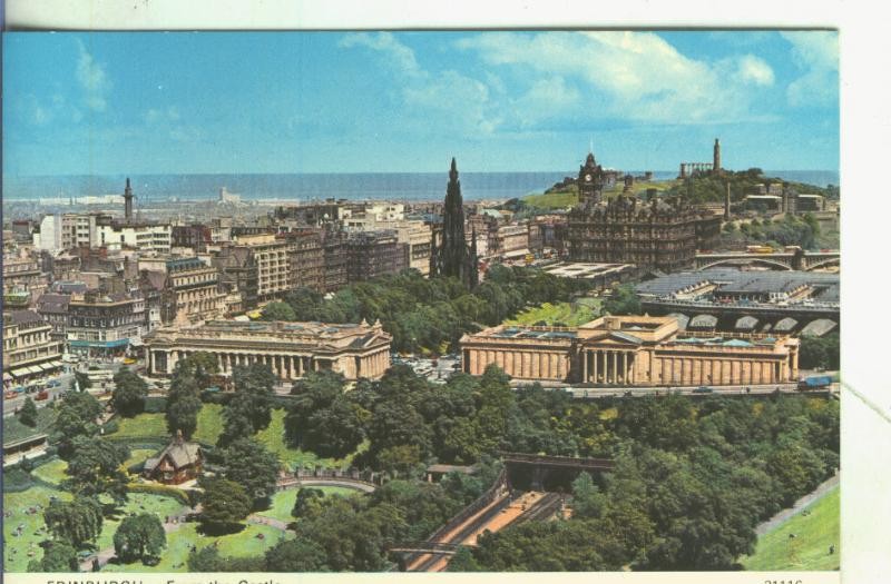 Postal 5530 : Edinburgh From the castle