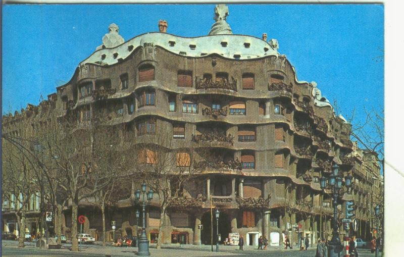 Postal 5534 : La Pedrera de Gaudi (Barcelona)