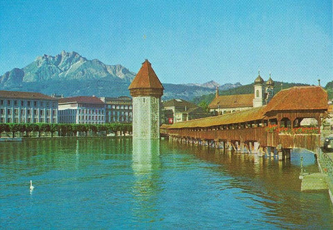 Postal 6382 : Luzern, Kapellbrucke und Wasserturm mit Pilatus
