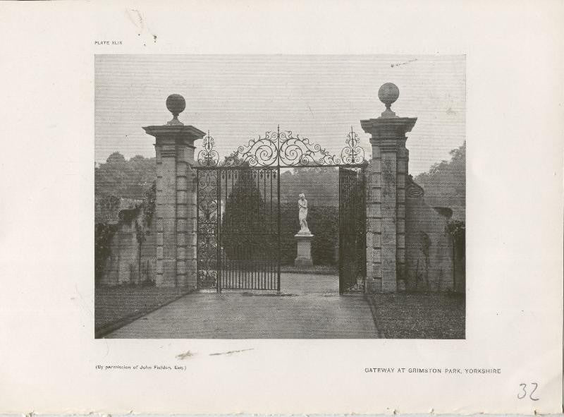 Jardines ingleses lamina 32: Gateway at Grimston Park, Yorkshire