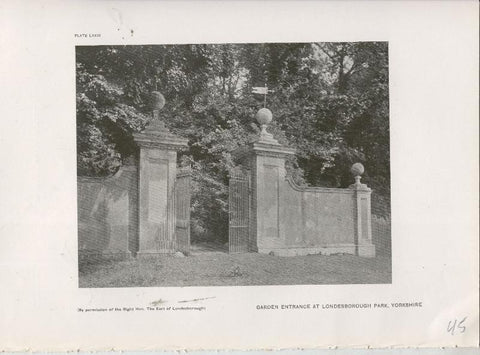 Jardines ingleses lamina 45: Garden Entrance at Londesborough Park, Yorkshire