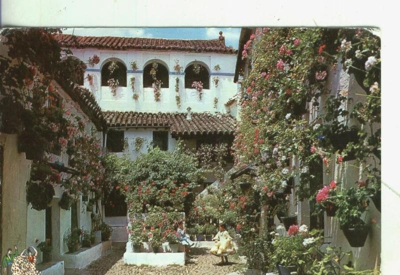 Postal 004337 : Patio tipico andaluz