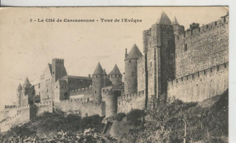 Postal 009122: La cite de Carcassone-Tour de L,eveque