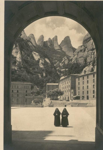 Postal 009967:  Vista de la plaza del Santuario de Montserrat 