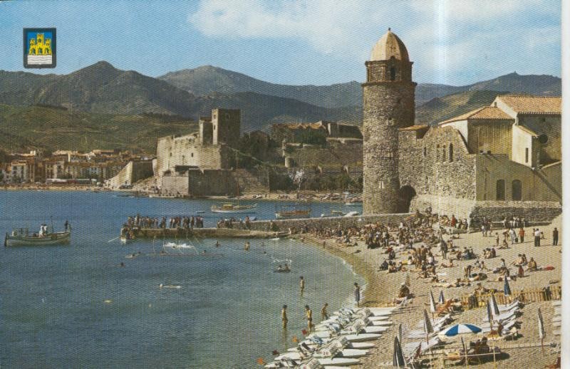 Postal 010385: Playa e Iglesia de Collioure,Francia