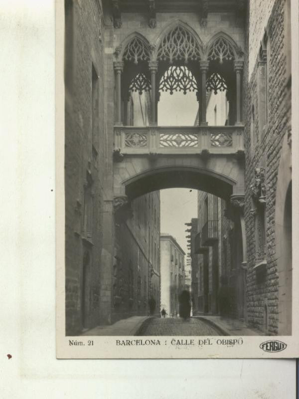 Postal 010450: Calle del Obispo en el barrio gotico de Barcelona