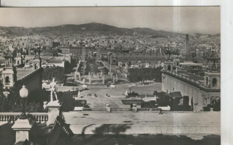 Postal 010486: Avenida de la Exposicion en Montjuich en Barcelona