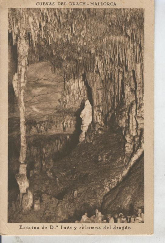 Postal 010860: Estatua de Doña Ines y columna del Dragon en las cuevas del Drach en Mallorca