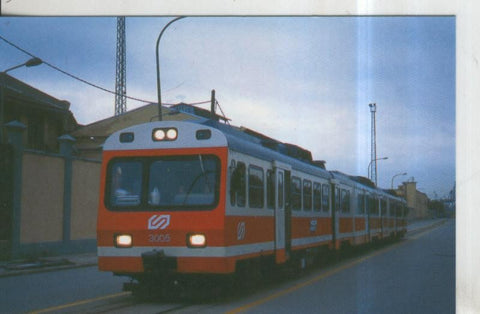 Postal 010971: Unidad diesel 3005 en el puerto de Barcelona en 2003