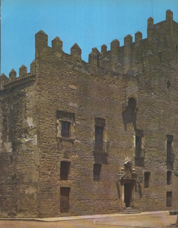 Castillo de la Bisbal (Gerona)