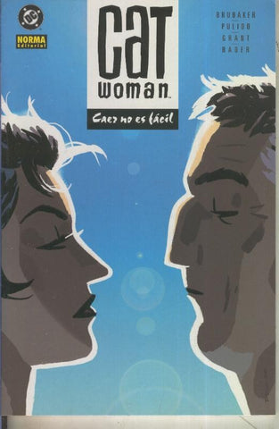 Cat Woman: Caer no es facil