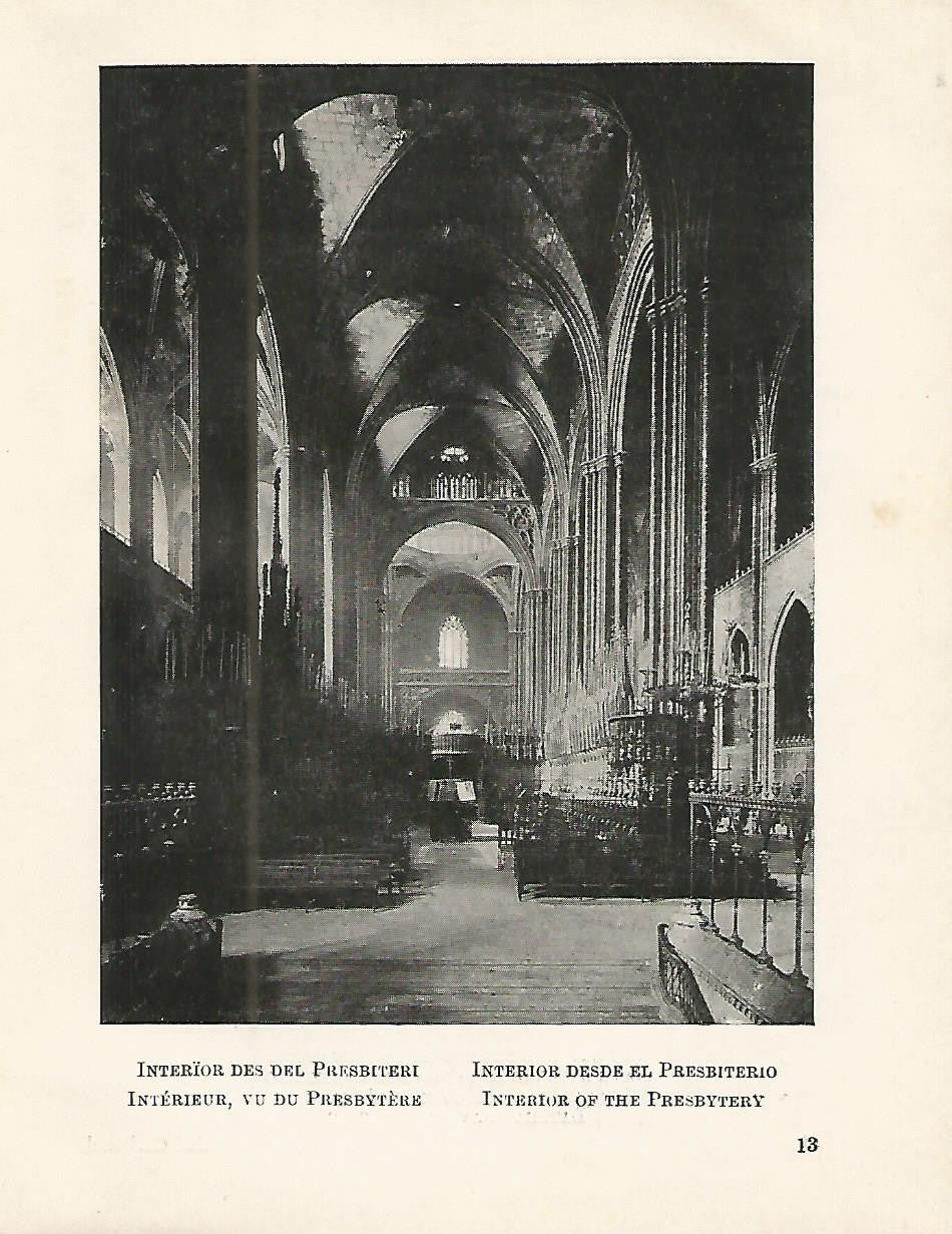 Lamina 1060: CATEDRAL DE BARCELONA. Interior desde el prebisterio