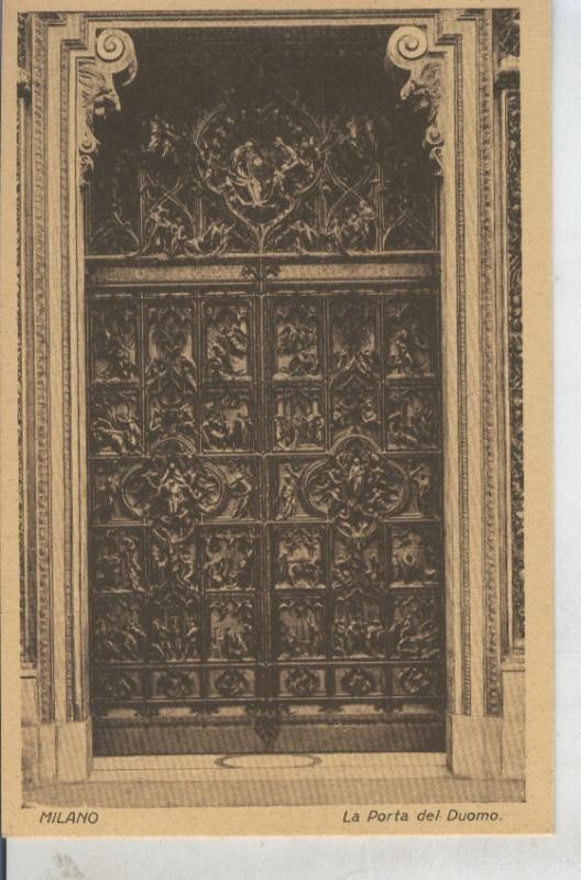 Postal 010855: La porta del Duomo, Milano, Italia