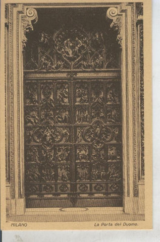 Postal 010855: La porta del Duomo, Milano, Italia