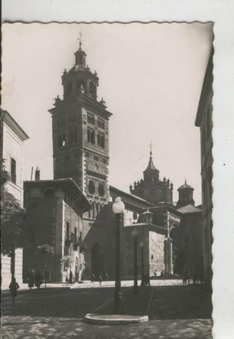 Postal 009616: Plaza del ayuntamiento y catedral de Teruel