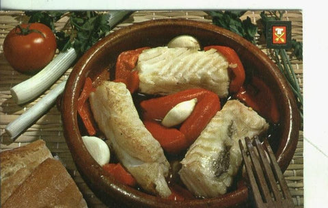 Postal: Platos tipicos: Bacalao en cazuela
