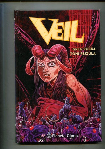 VEIL por Rucka y Fejzula