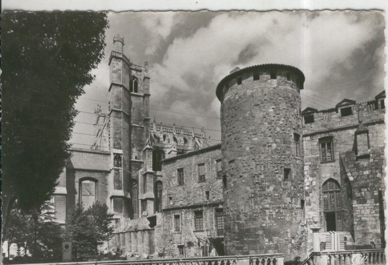Postal 009986: Jardins et cathedrale de St.Just de Narbonne