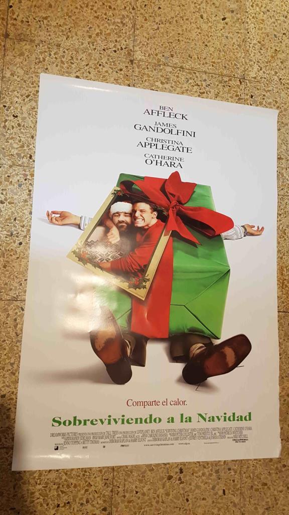 Poster cine: Sobreviviendo a la navidad