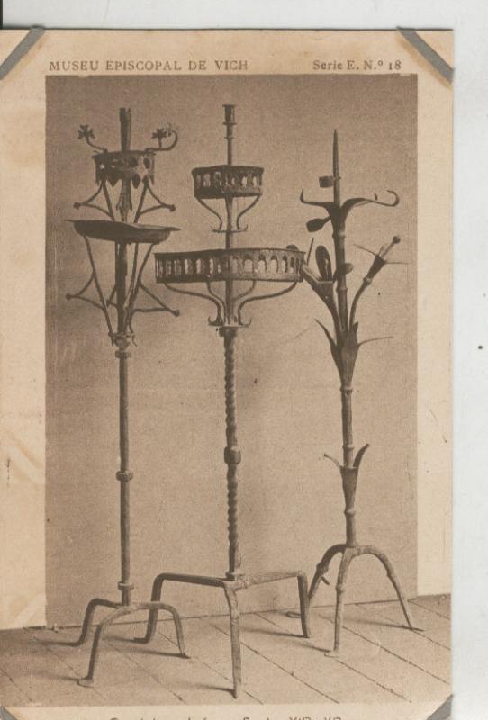 Postal 010202: Vich: museu episcopal:  canalobres de ferro