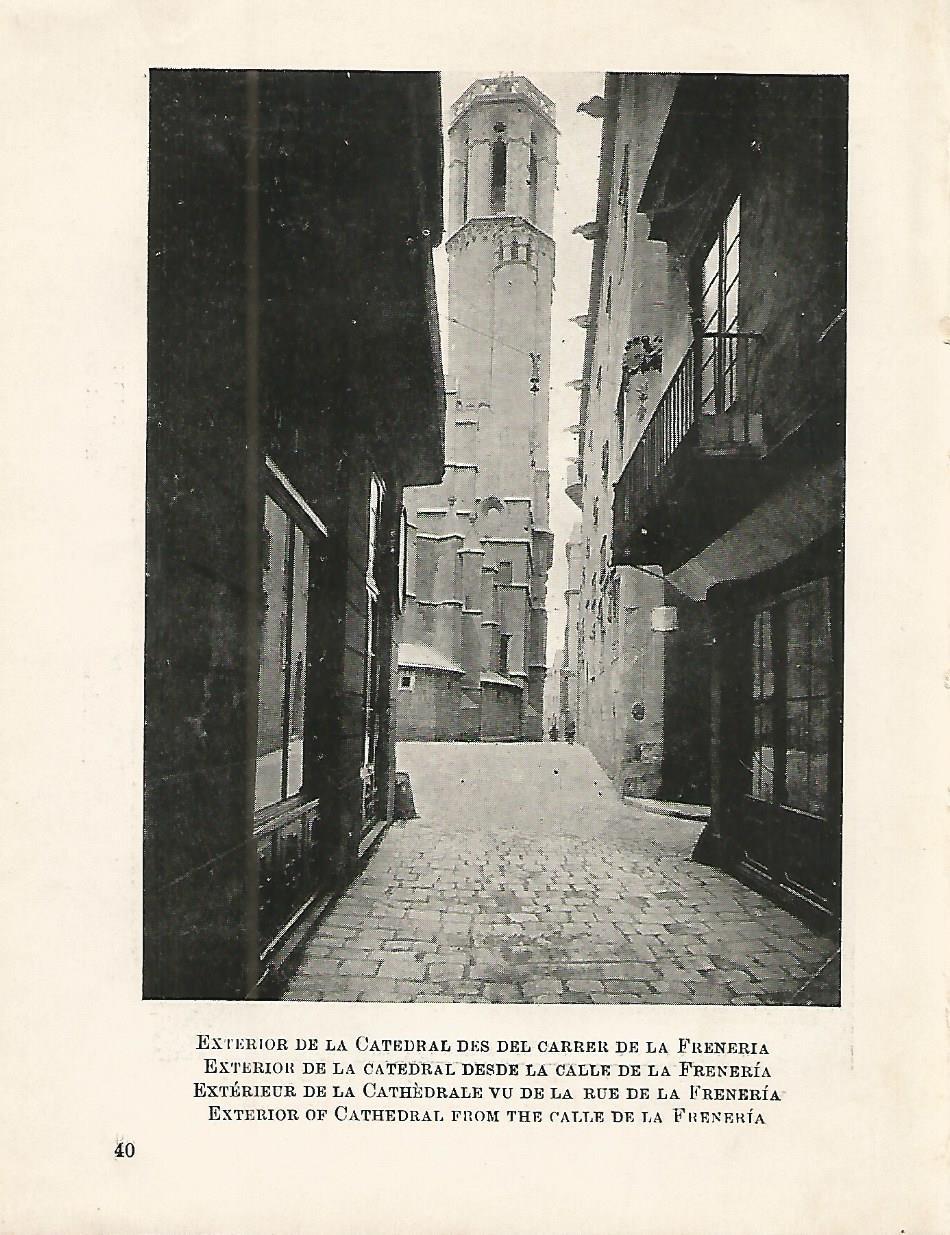 Lamina 1073: CATEDRAL DE BARCELONA. Exterior de la catedral desde la calle Freneria