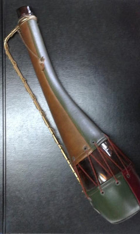 Botella licor con funda