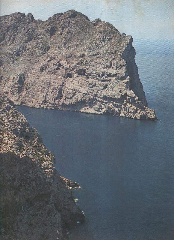 Album Grafico de España lamina 23: Paisaje de la peninsula de Formentor,Baleares