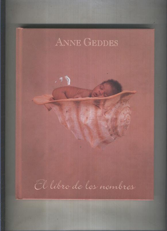 El libro de los nombres : abecedario con los nombres femeninos  