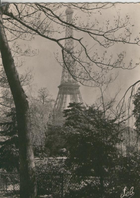 Postal 009922:  Torre Eifiel, Paris, Francia
