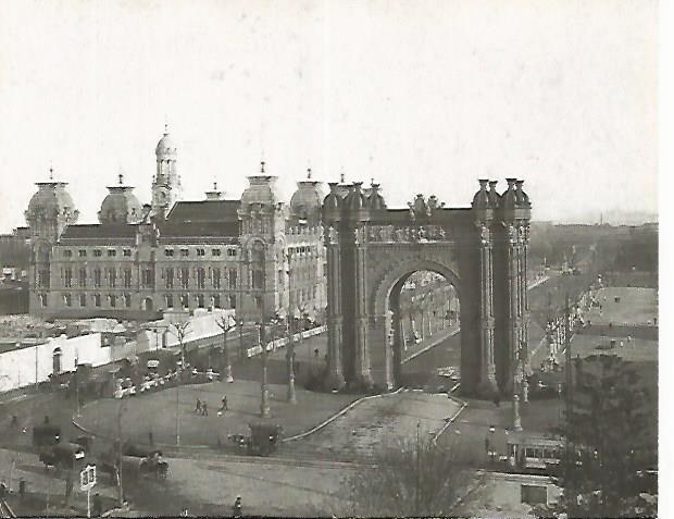 Foto 18448: Arc de Triomf en Barcelona 1900-1930