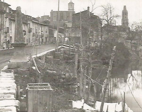 Foto 18457: Calle de Pedret y rio Onyar en Girona