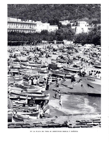 LAMINA 5663: Playa de Tossa barcas y bañistas