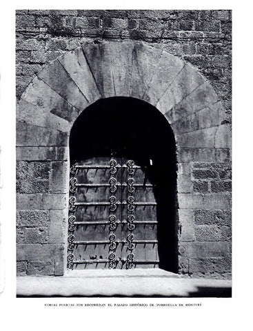 LAMINA 5776: Puertas nobles en Torroella de Montgri