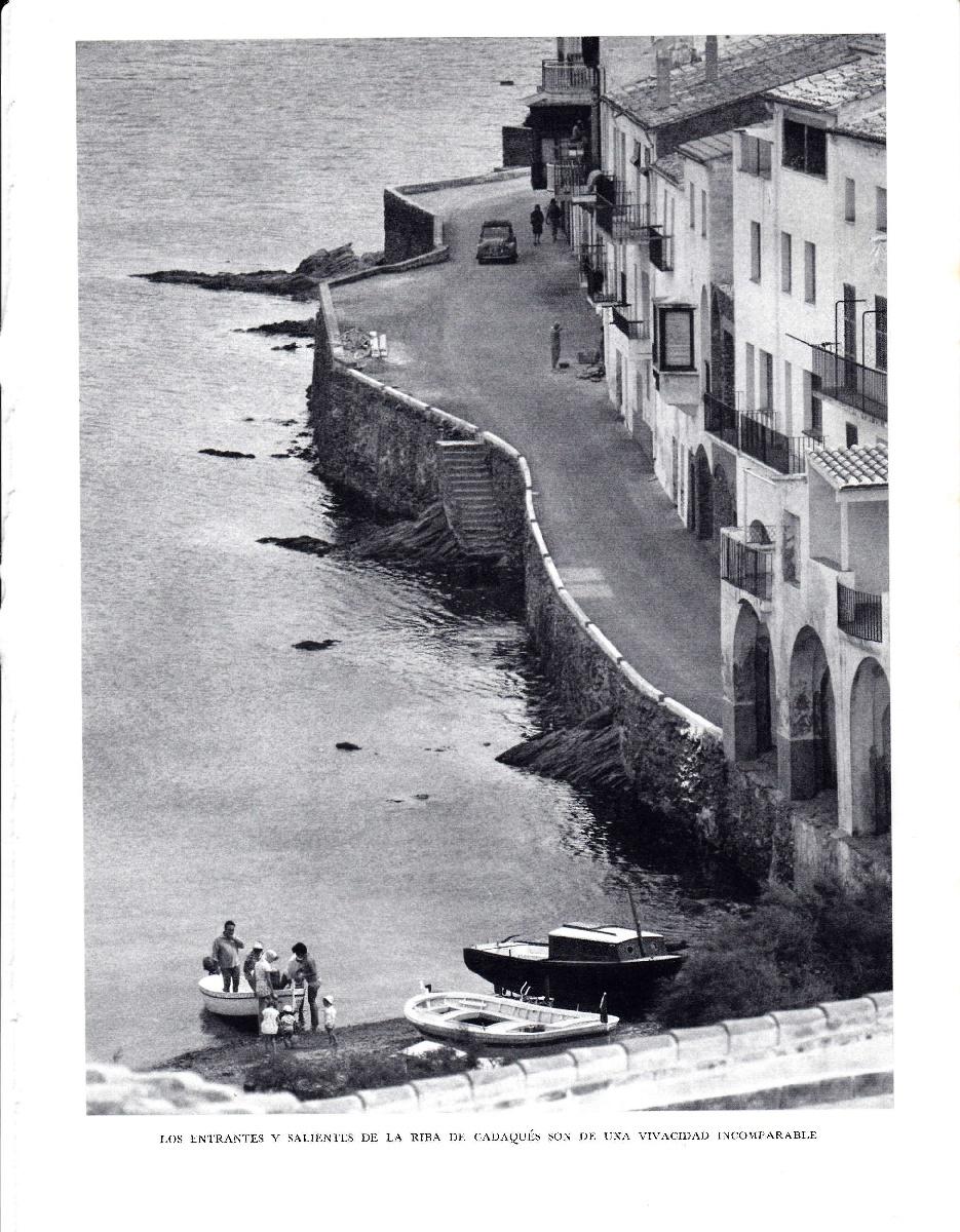 LAMINA 5823: Entrantes y salientes de Cadaques