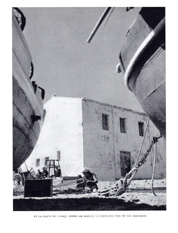 LAMINA 5853: Barcas y casa marineros en playa Llança