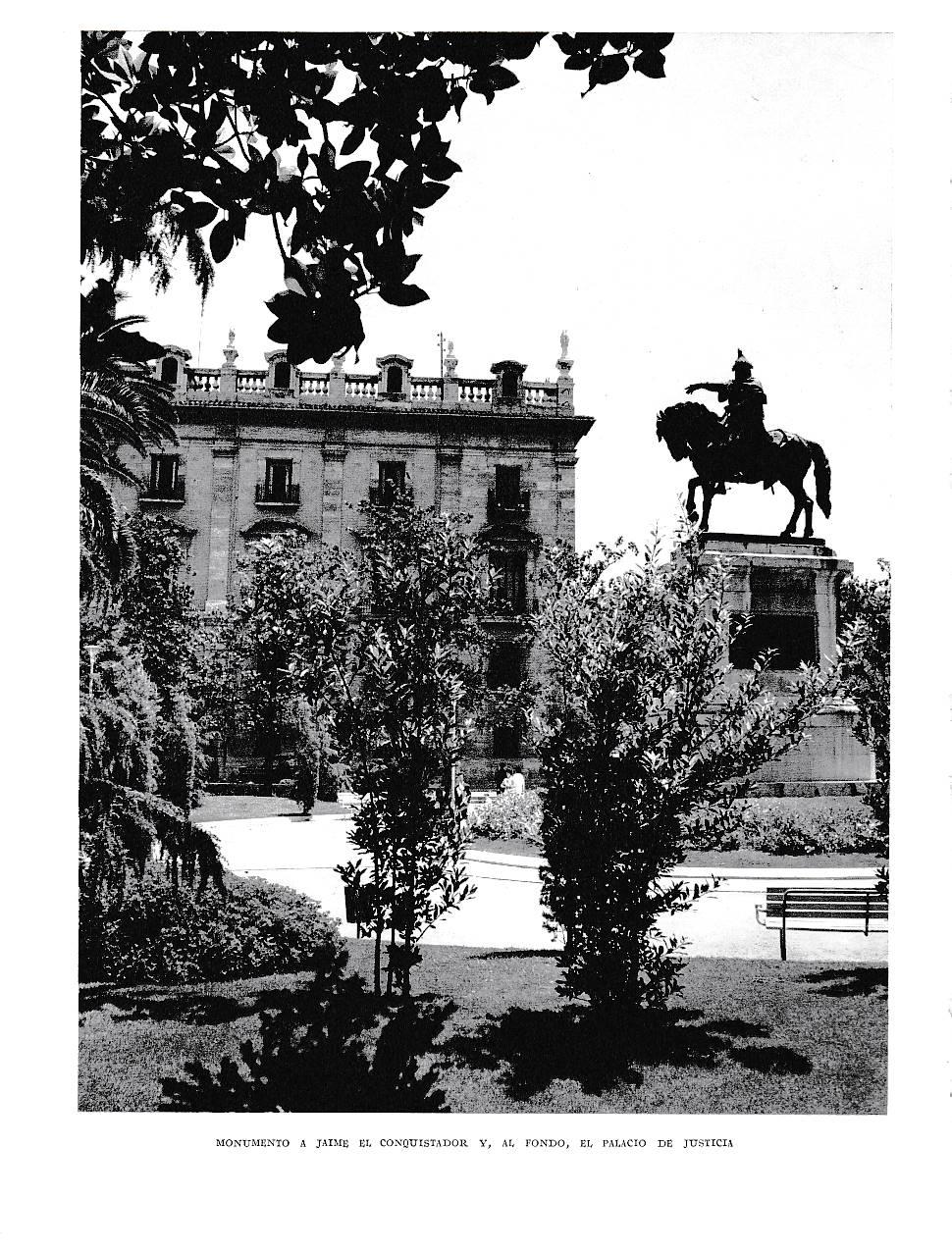 LAMINA 5935: Monumento a Jaime el Conquistador y Palacio de Justicia