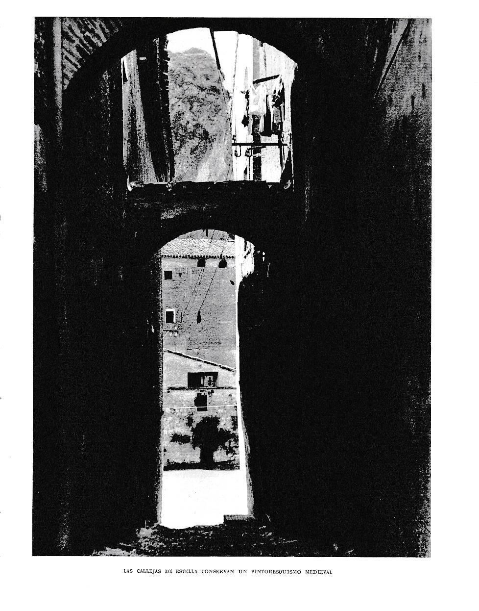 LAMINA 6124: Callejas medievales  de Estella
