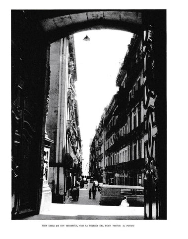 LAMINA 6138: Una calle de San Sebastian con la iglesia del Buen Pastor